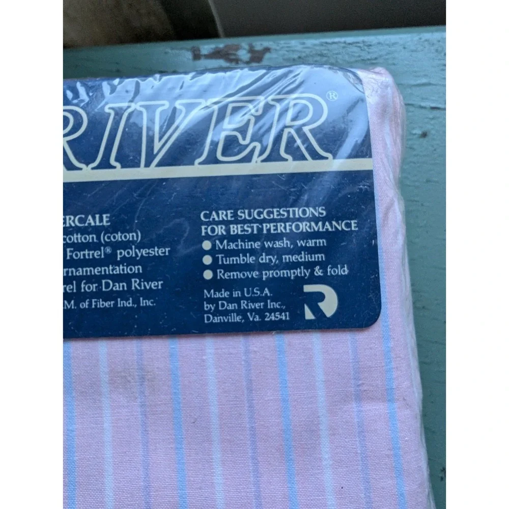 VTG NEW‎ USA Dan River TWO KING PILLOWCASES 20 X 40 Pink& Light Blue Stripes